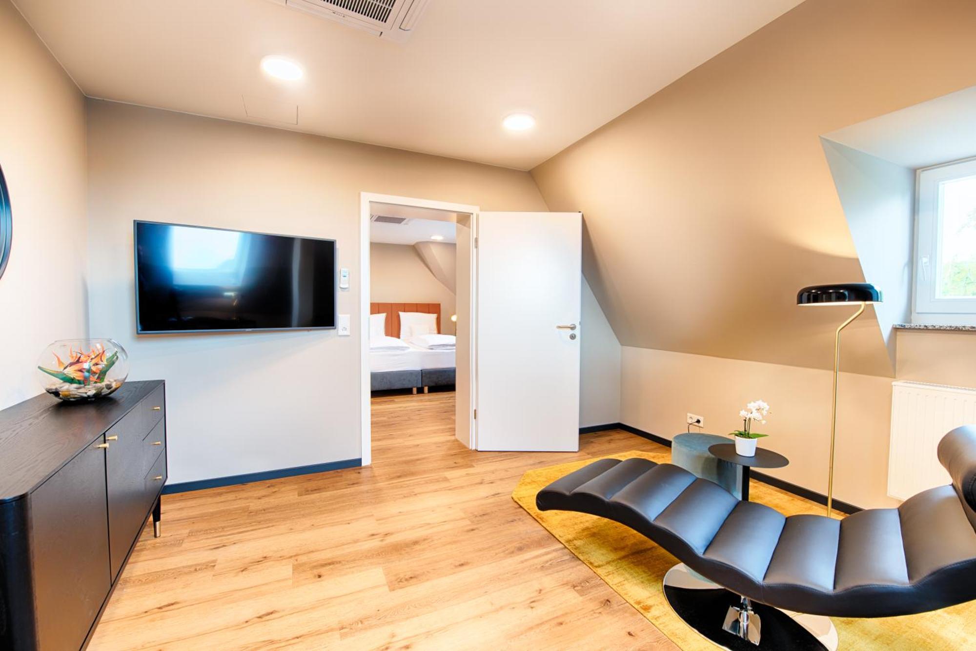 Welcome Hotel Некарзулм Екстериор снимка