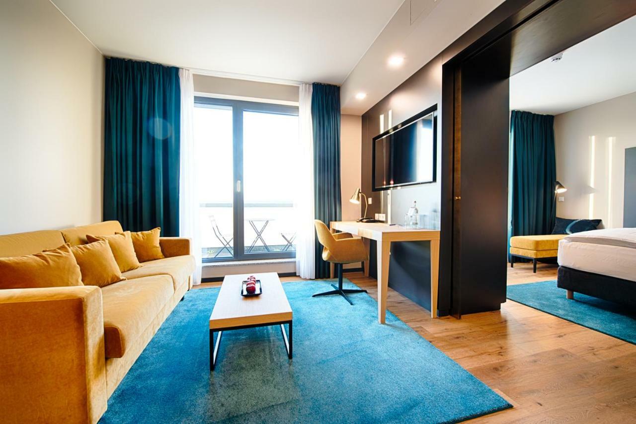Welcome Hotel Некарзулм Екстериор снимка