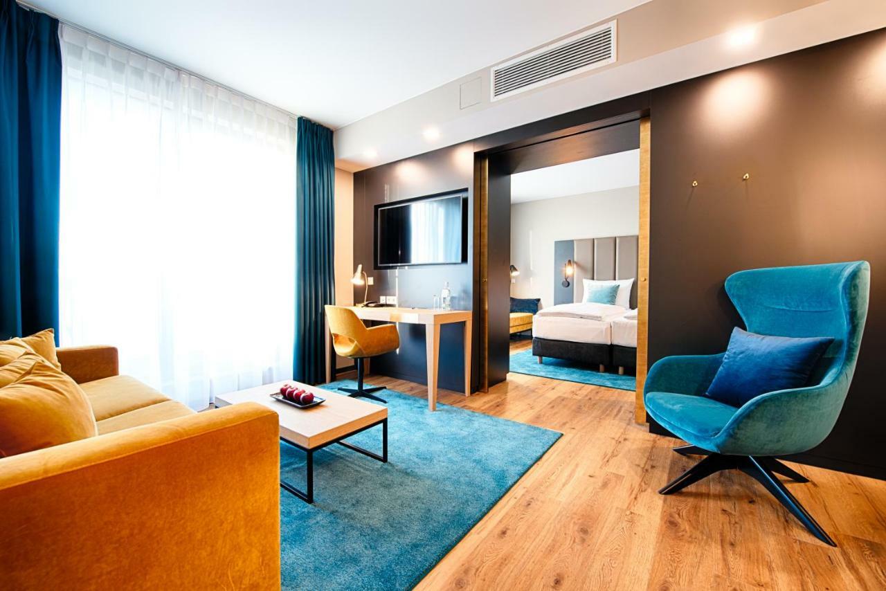 Welcome Hotel Некарзулм Екстериор снимка